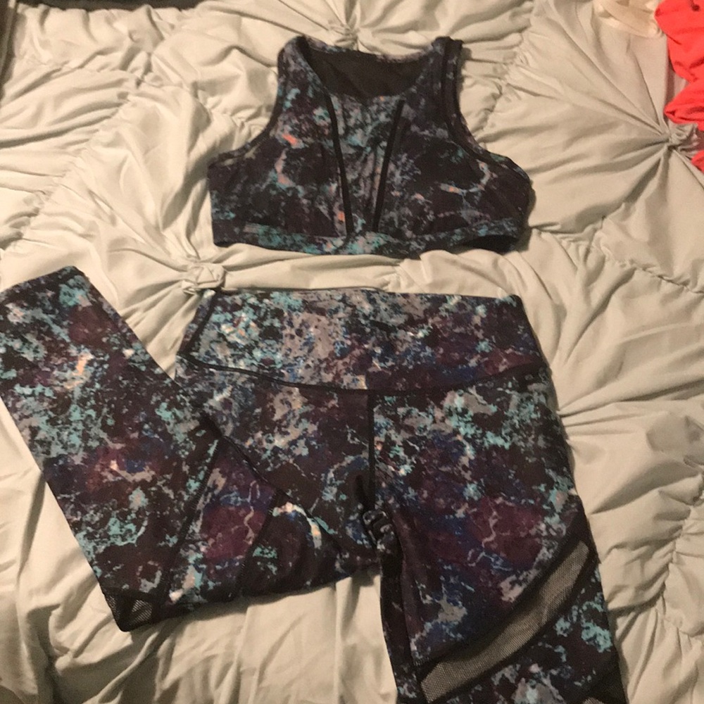 Fabletics workout outfit